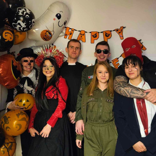 O nas - grupa specjalistów AdsUP AdsUP Halloween